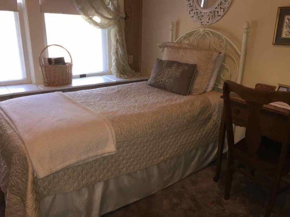Mccloud River Bed And Breakfast Ngoại thất bức ảnh